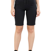 Relax Short 9"