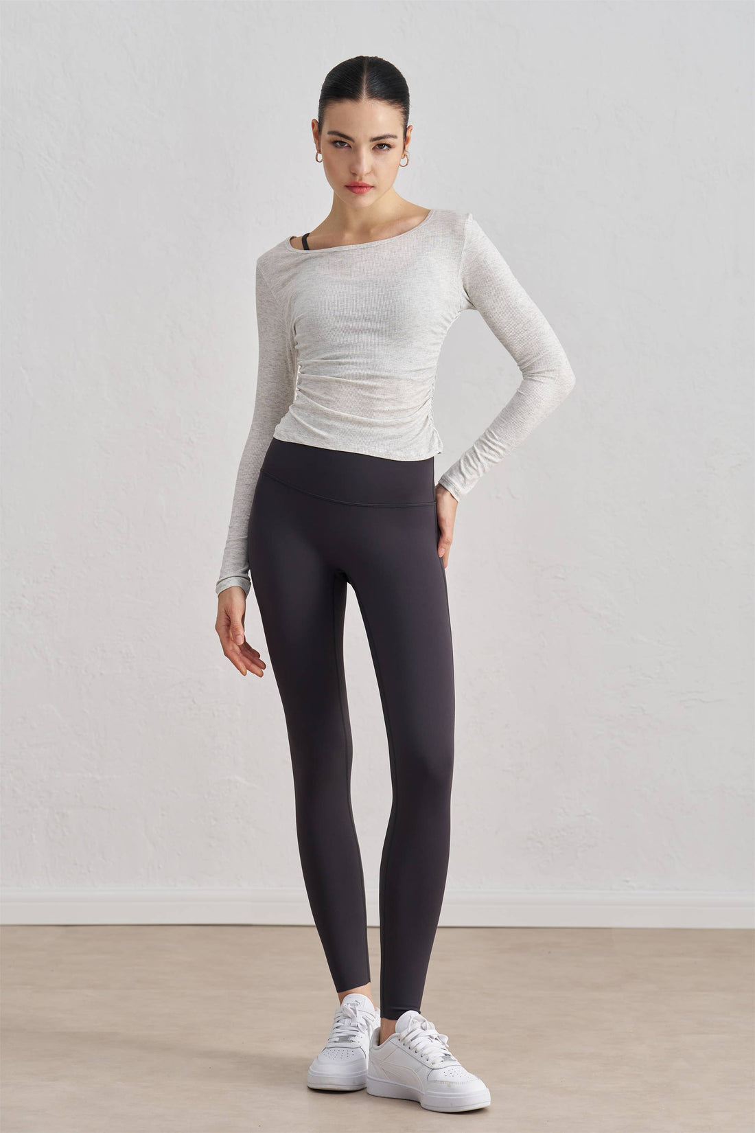 Julia Side Ruched Ribbed Long Sleeve Top