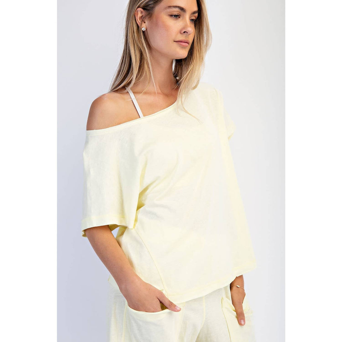 Off the Shoulder T-Shirt