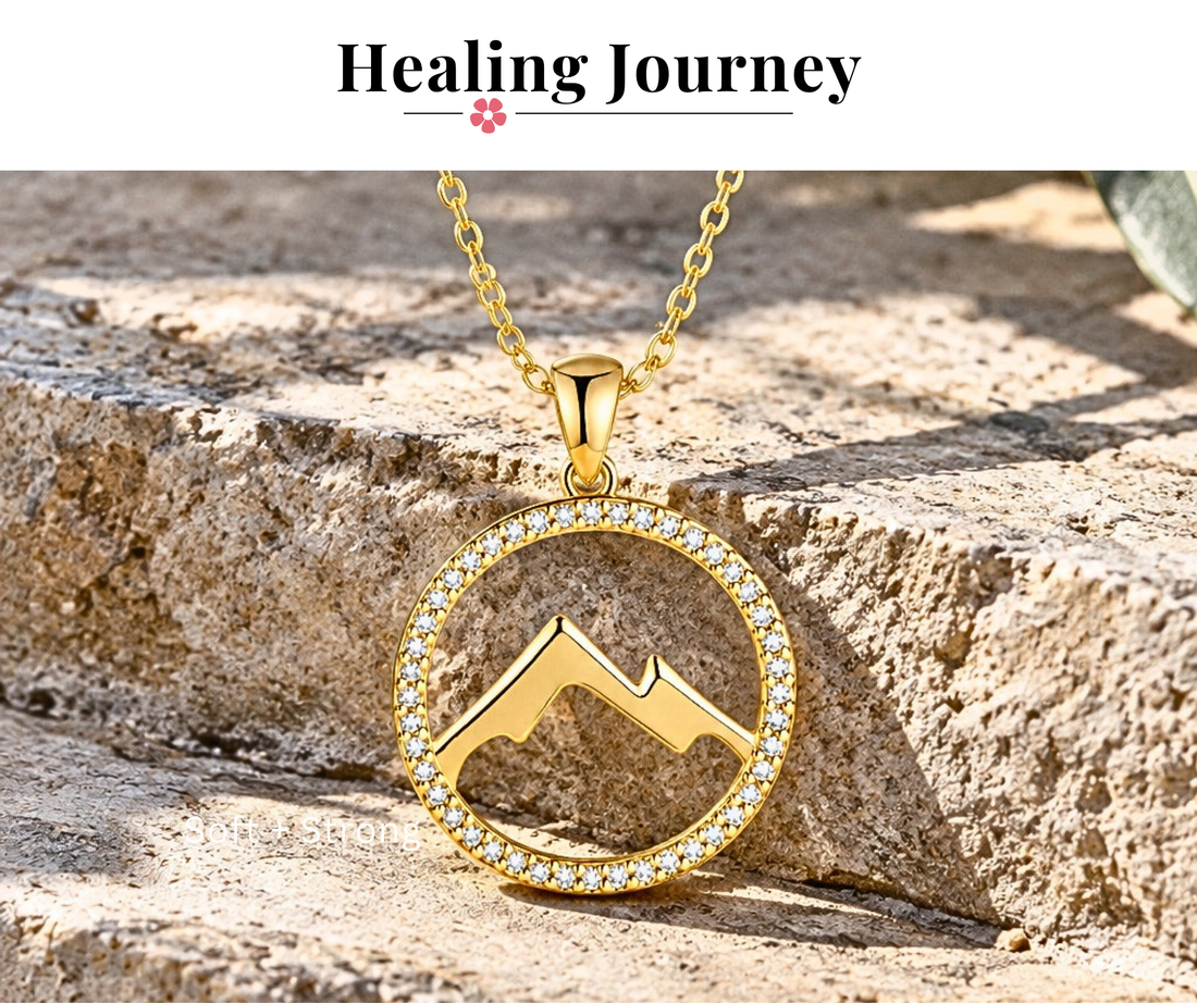 P + P Wild at Heart Dainty Gold Mountain Necklace