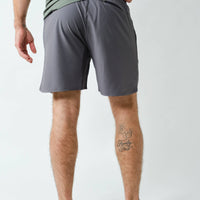 Men's Wave Accent Essential Active Shorts