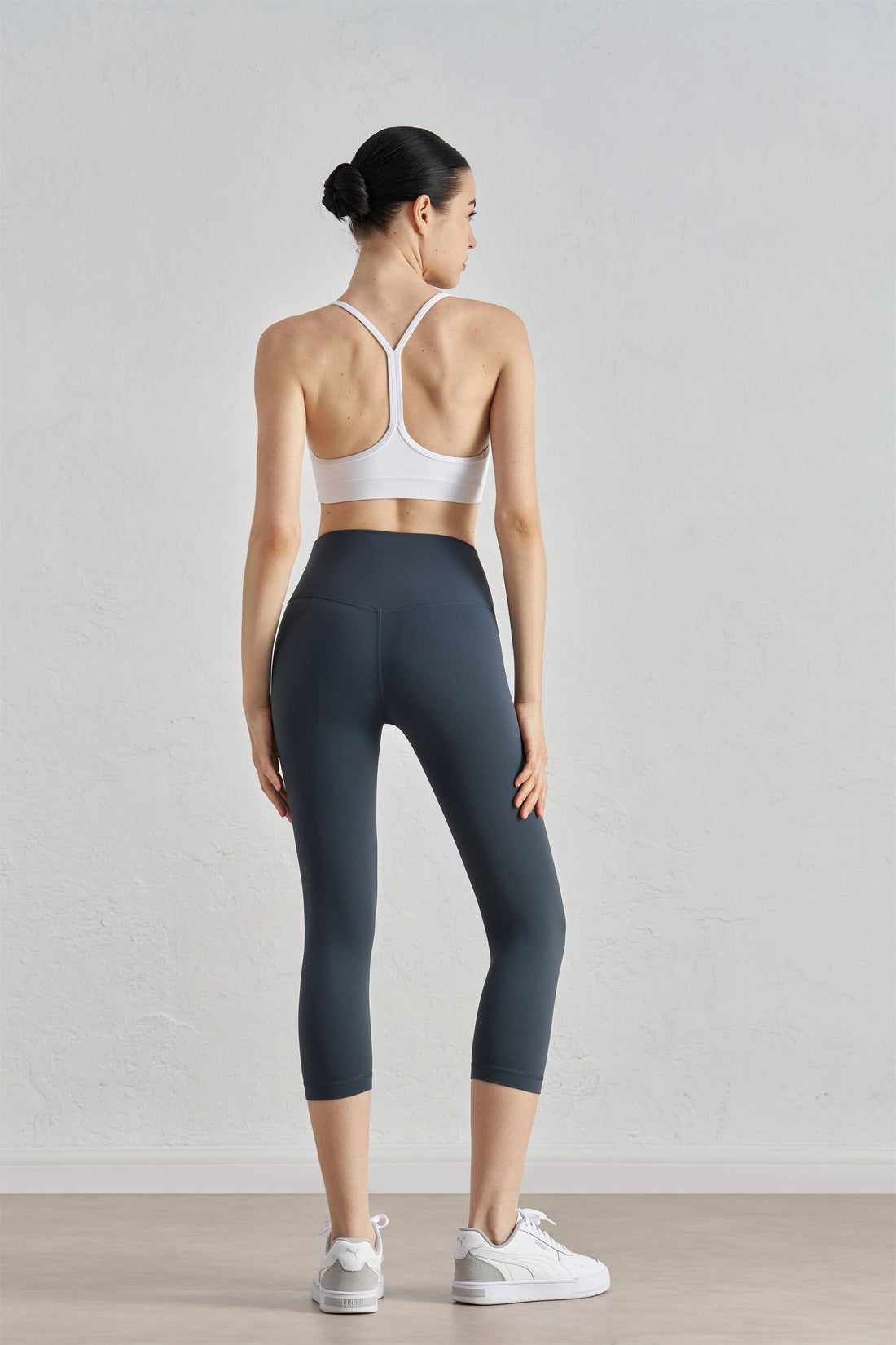 Jasmine High Waist Capri Leggings