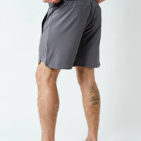 Men's Wave Accent Essential Active Shorts