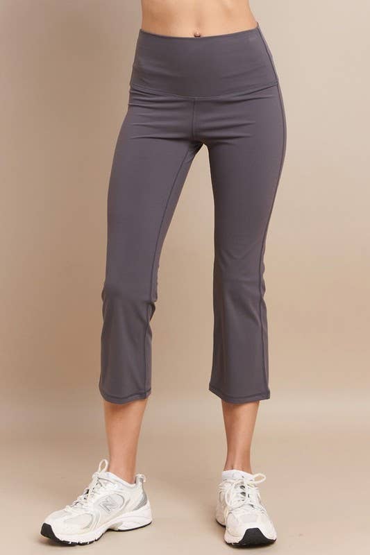 Butterysoft Yoga Flare High Waisted Capri
