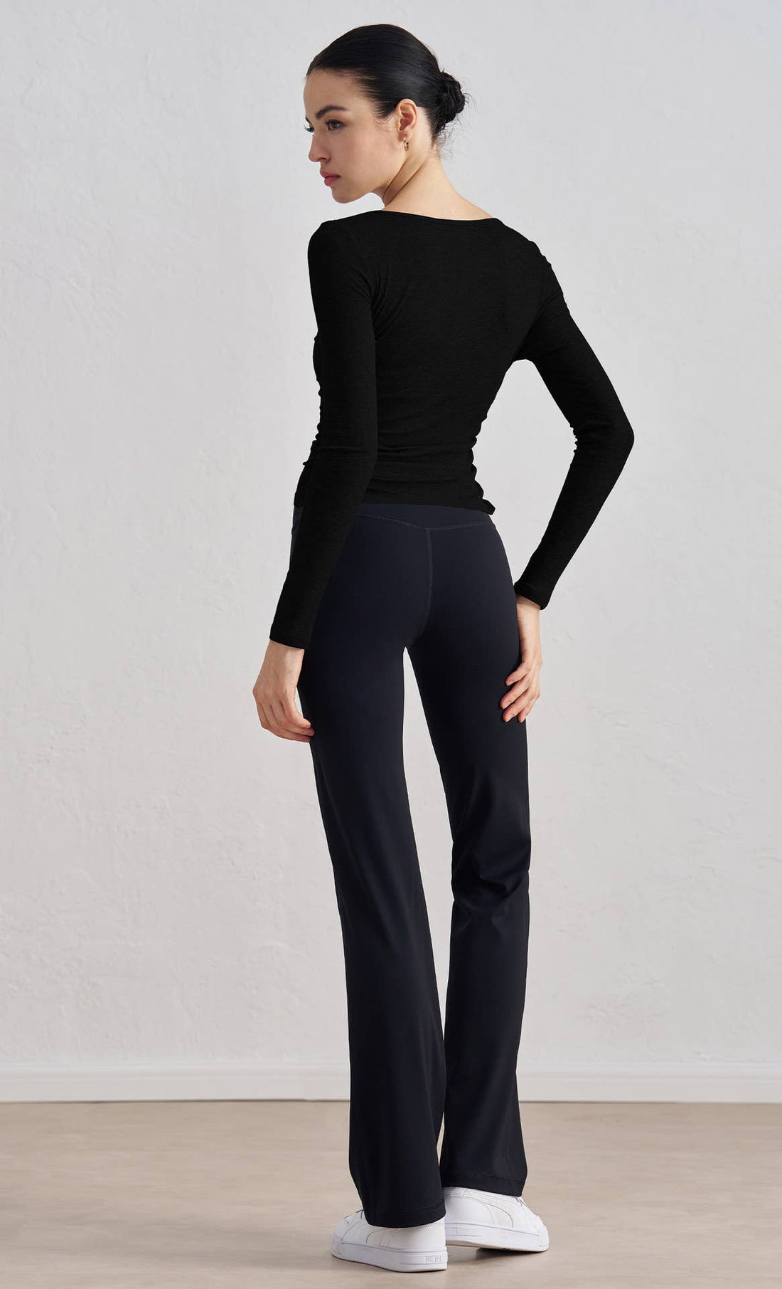 Julia Side Ruched Ribbed Long Sleeve Top
