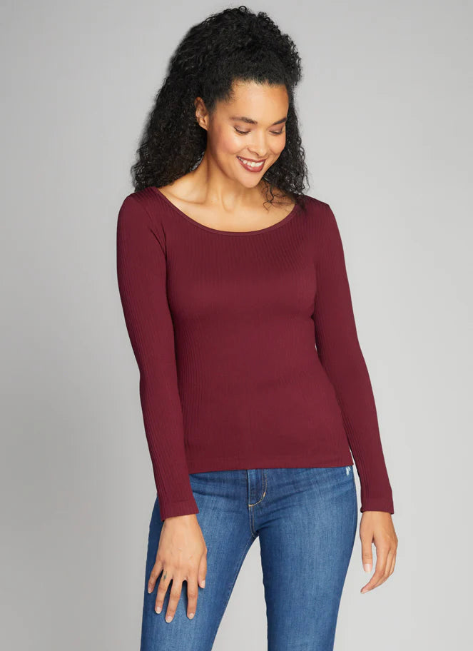 C'est Moi Seamless Rib Crew Neck Top