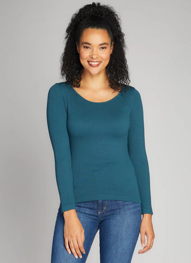 C'est Moi Seamless Rib Crew Neck Top