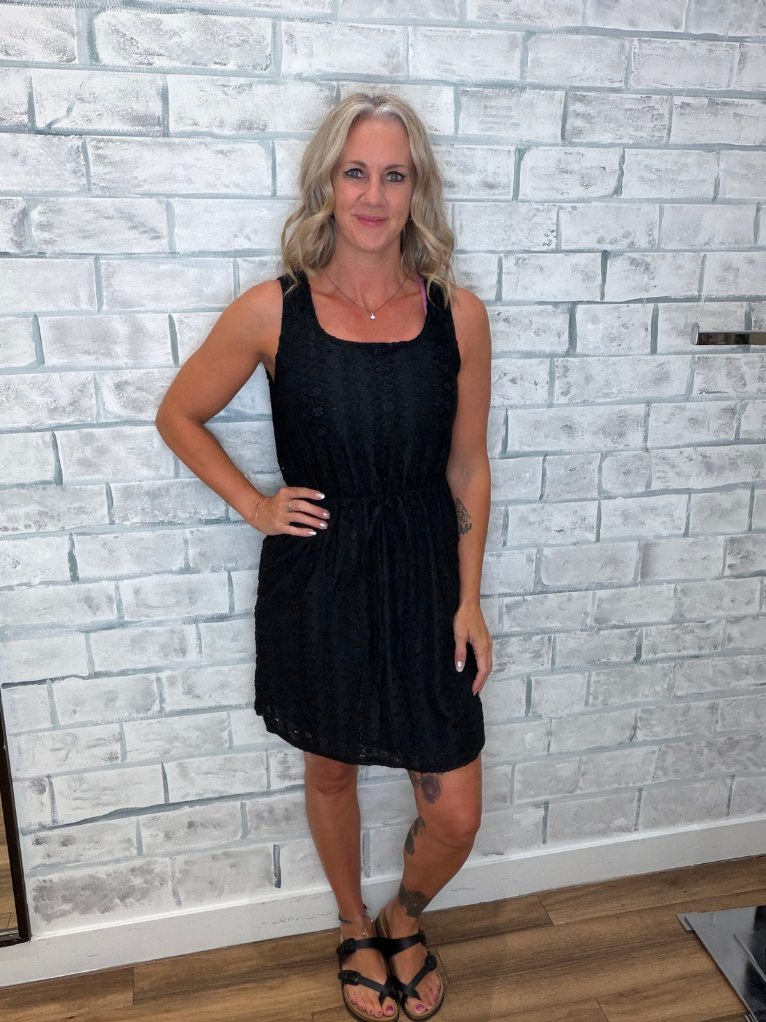 Sleeveless Lace Drawstring Dress
