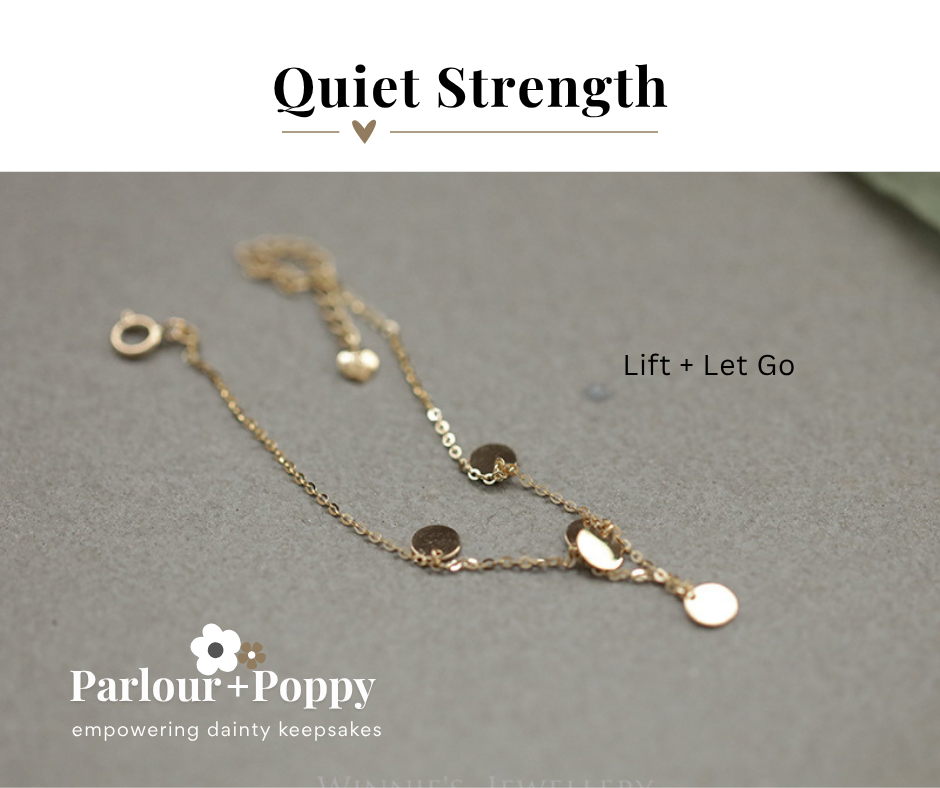 Gold dangle bracelet