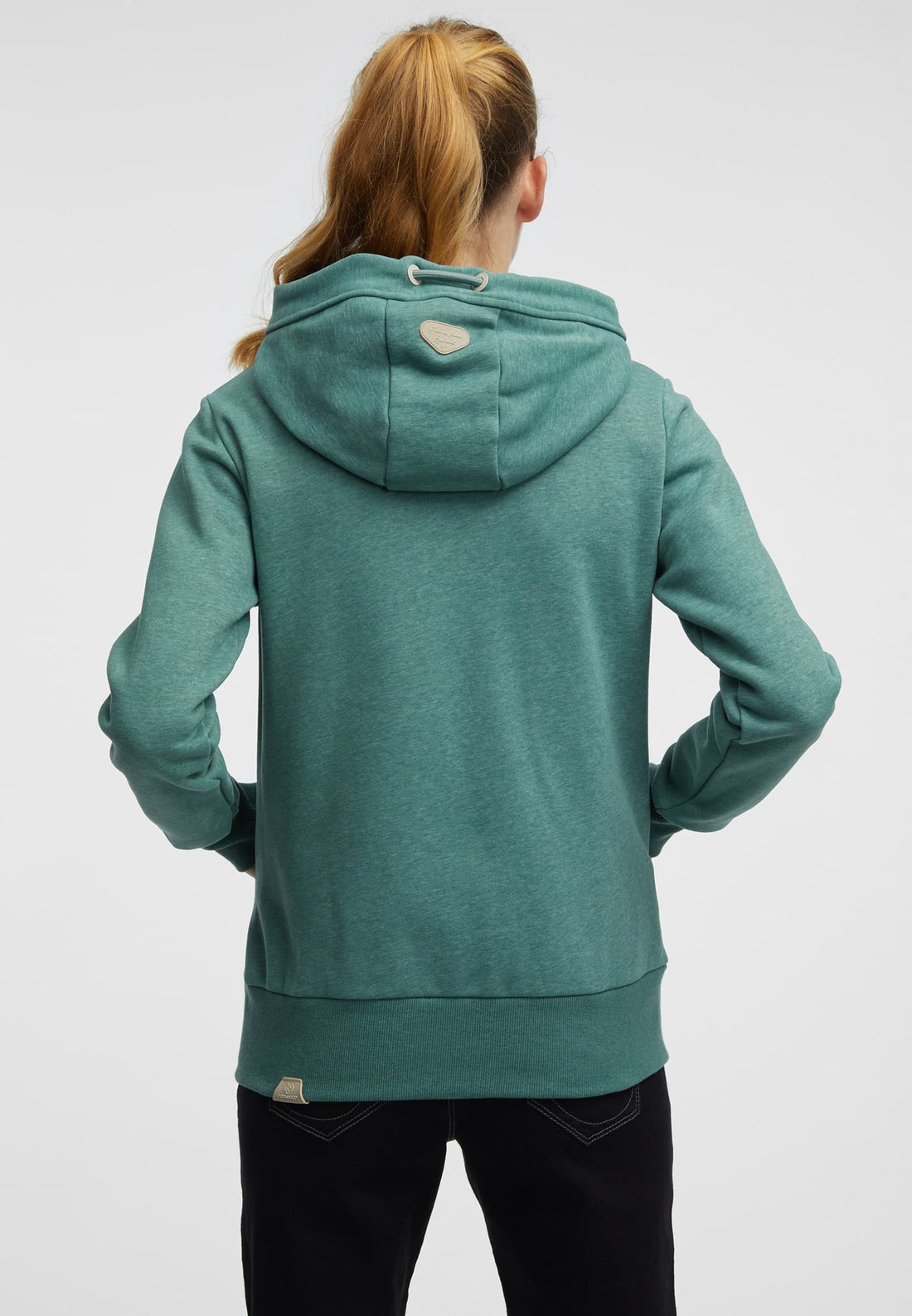 Neska Zip Hoody
