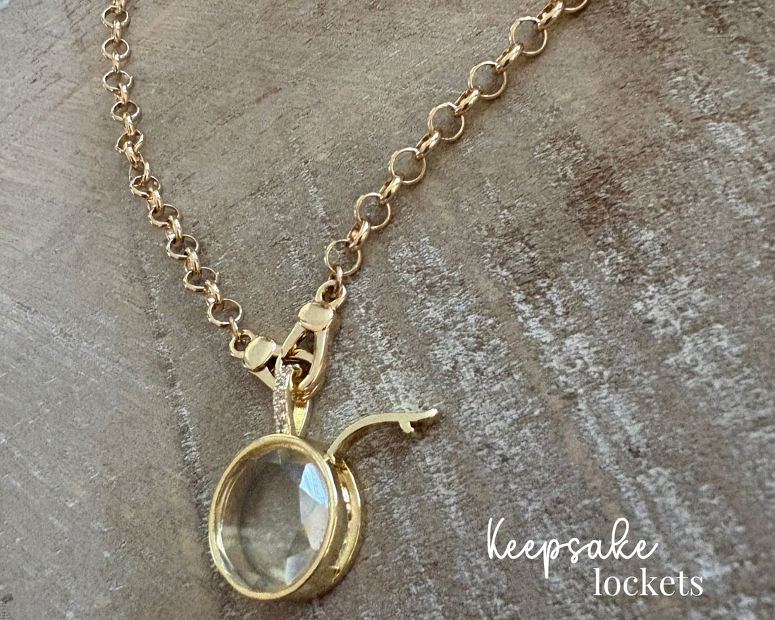 Small Round Glass Keepsake Double Clasp Locket Necklace