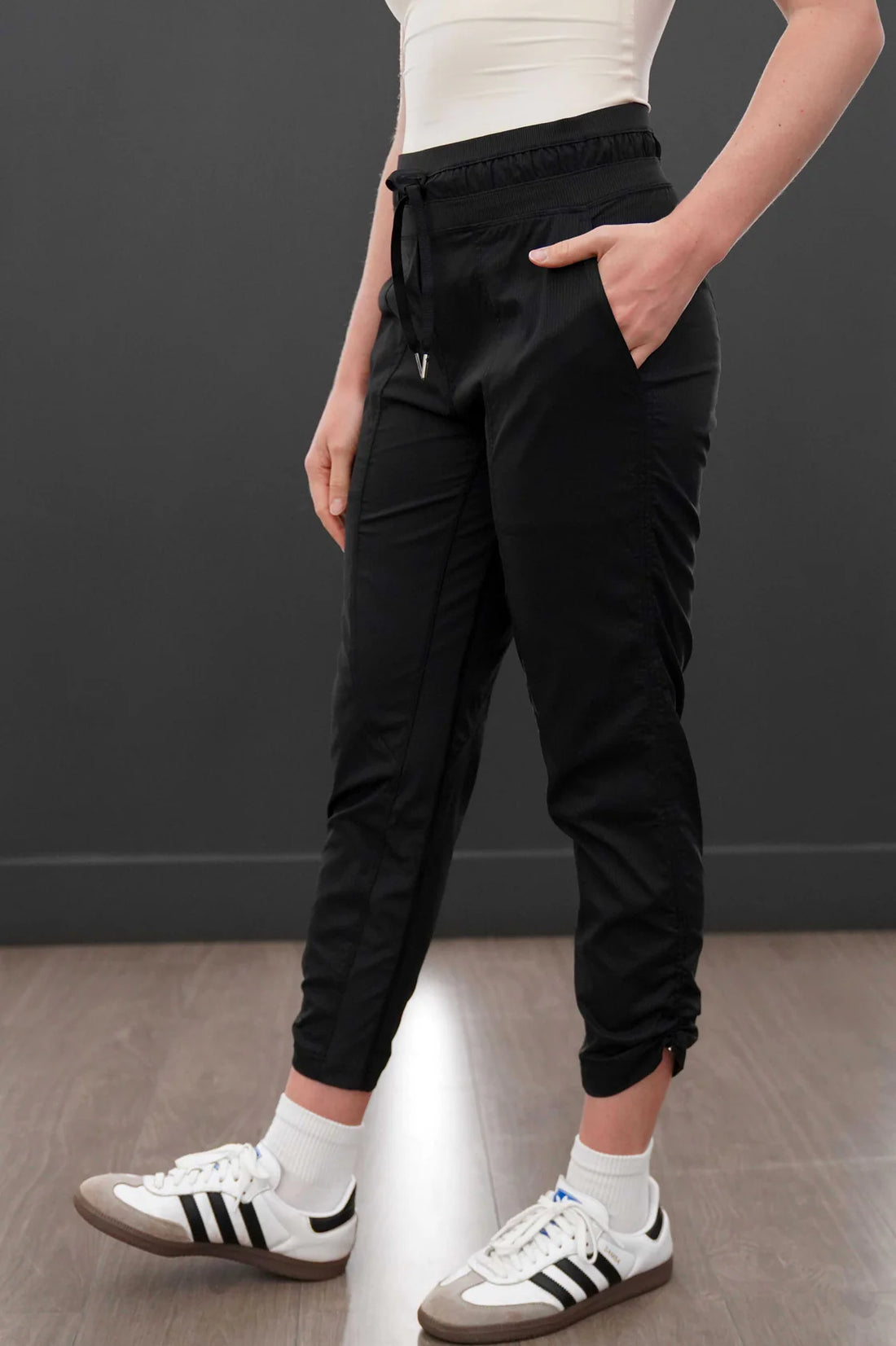 Ankle Ruched Track Pant