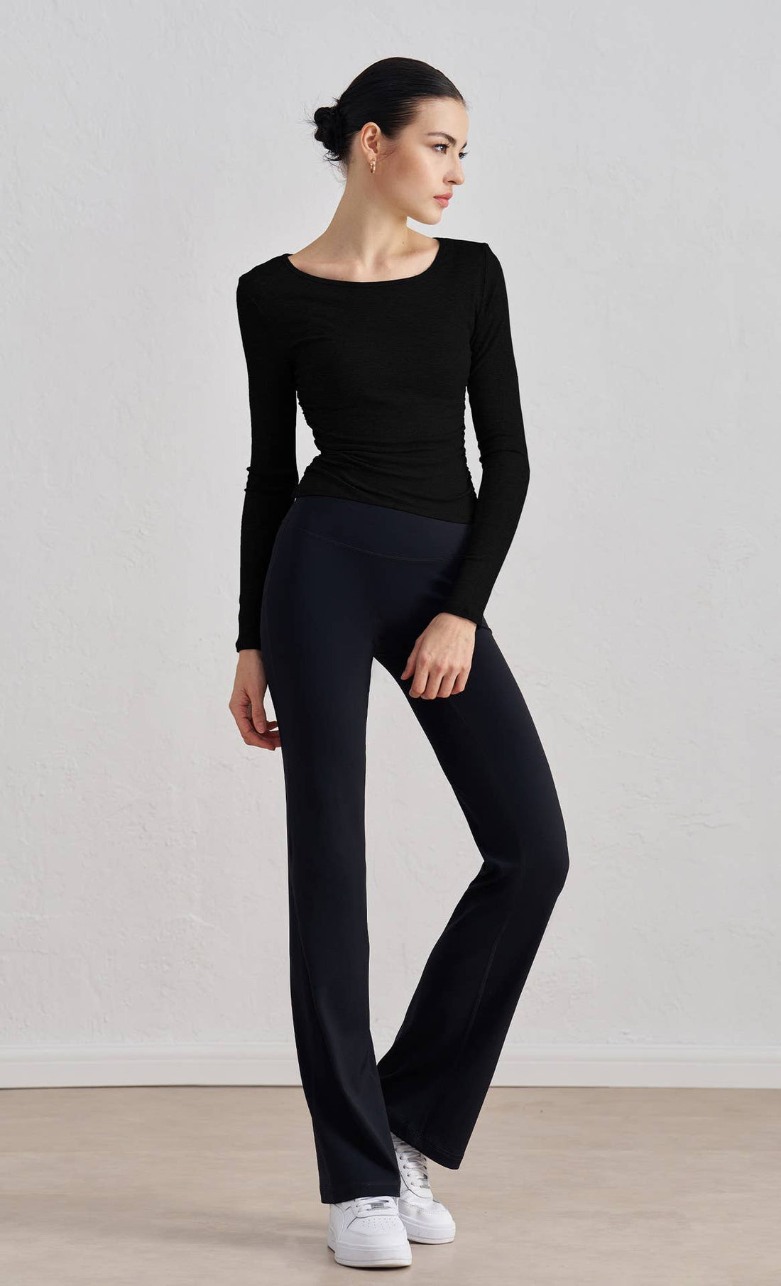 Julia Side Ruched Ribbed Long Sleeve Top