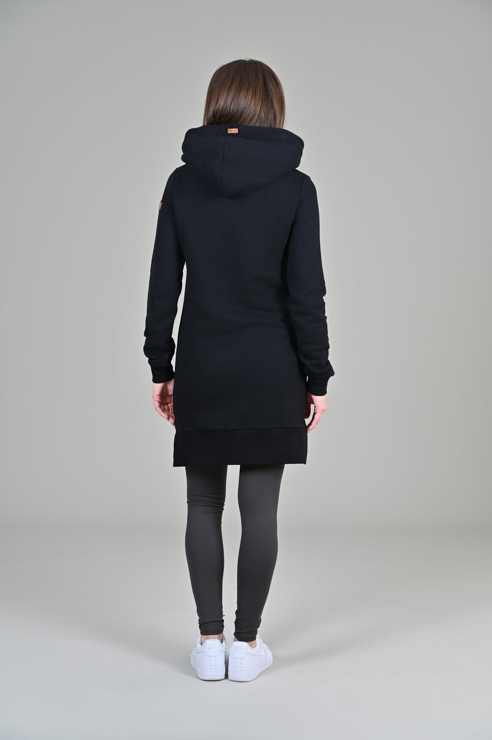 Wanakome Carmen Black Hoodie Dress
